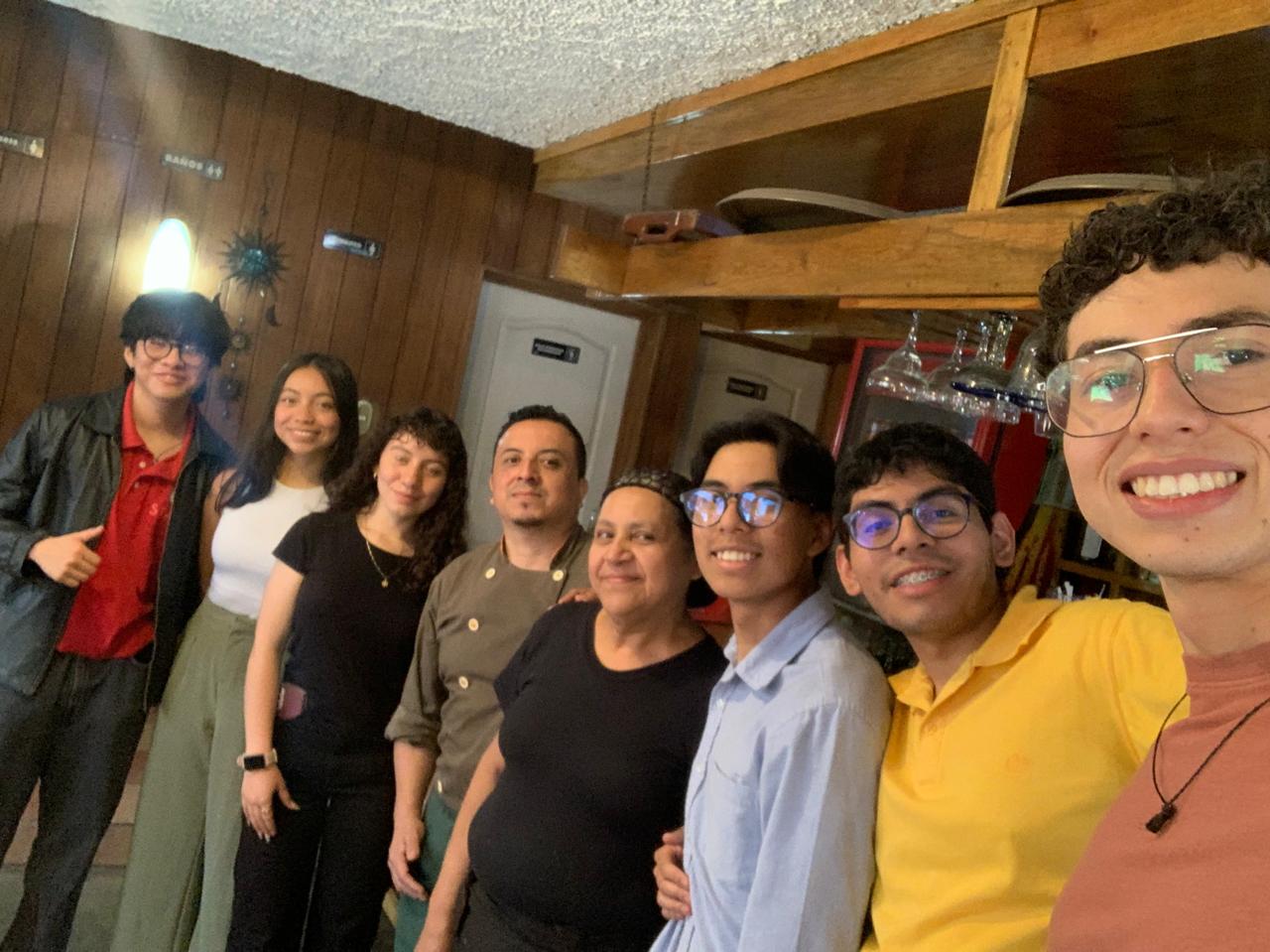 Entrevista en Restaurante Don Juan